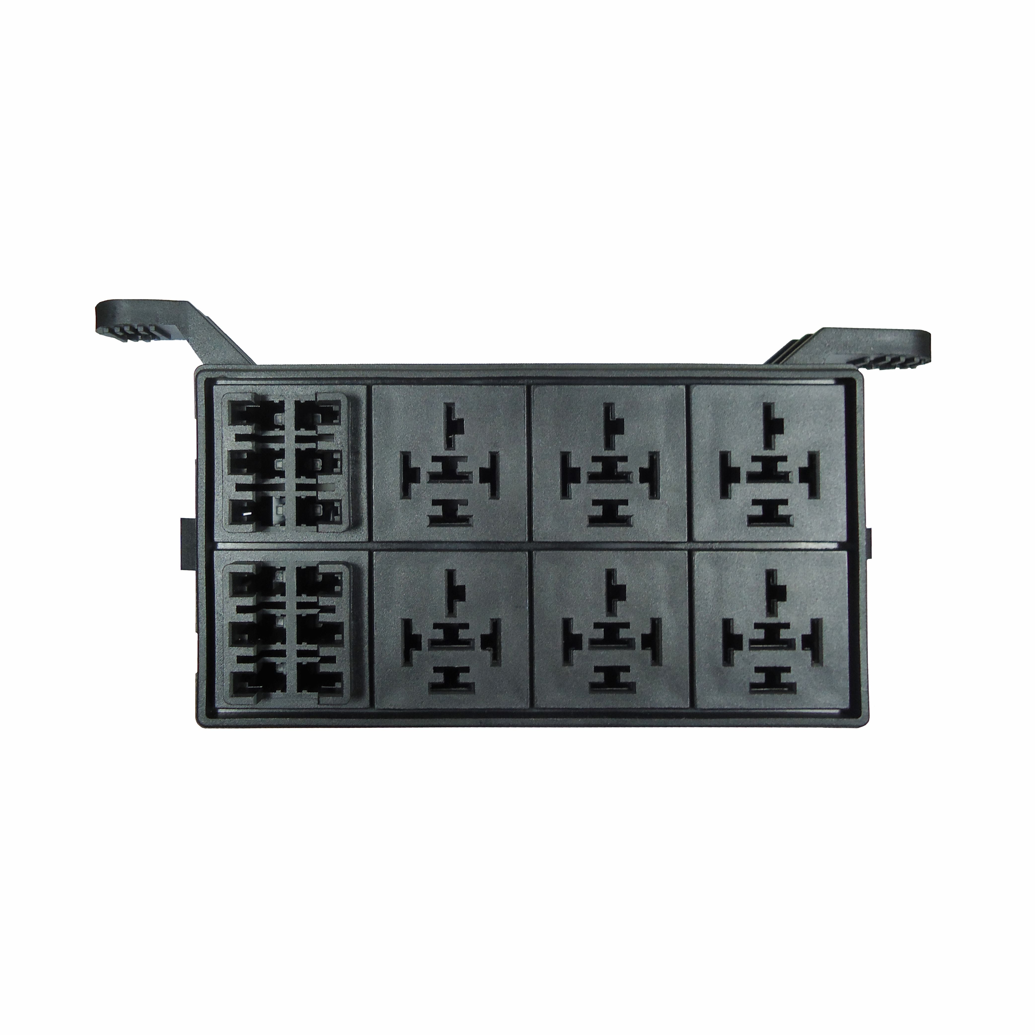 DNI 320002 – Caixa De Fusíveis e Relés Universal Com Terminais Para Adaptação